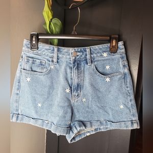 Pacsun mom shorts embroidered daisy jean shorts size 26